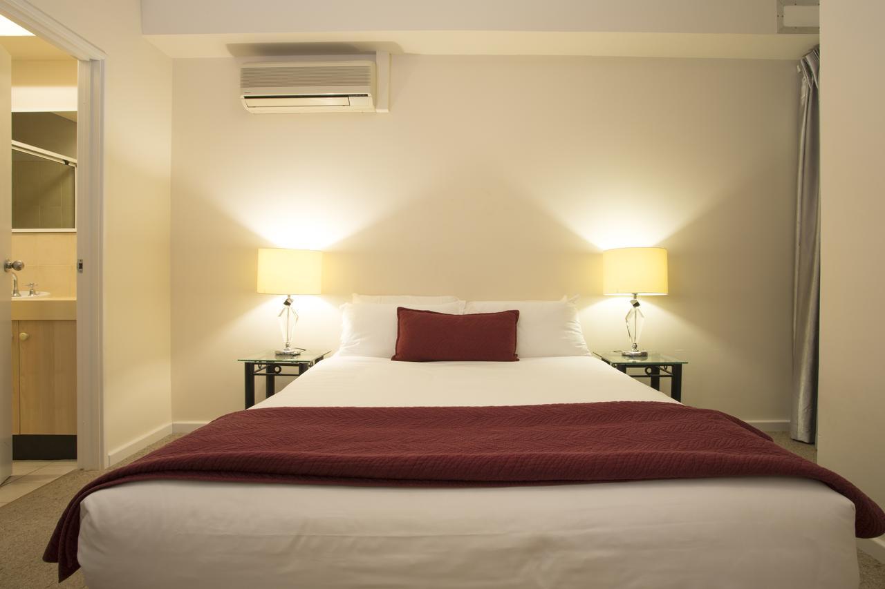 Regal Apartments Perth Esterno foto