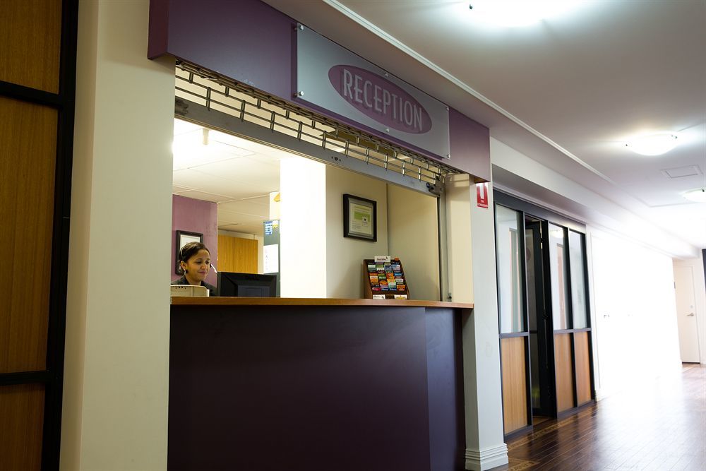 Regal Apartments Perth Esterno foto